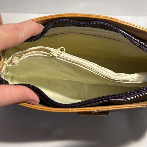 Tosca vintage handbag purple. NWT.  Purple, beige, shoulder bag, purse. - Picture 6 of 16